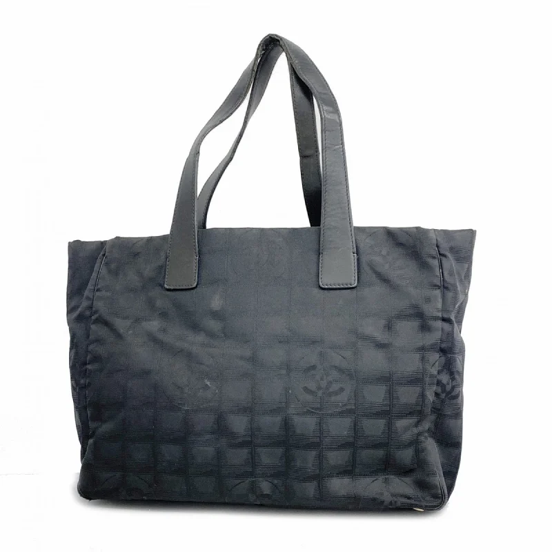 Black canvas tote bag for gym-Chanel  Nylon Tote Bag (Pre-Owned)