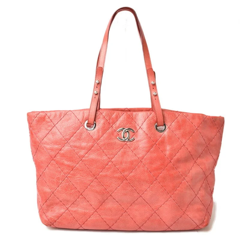 Red velvet tote bag for teens-Chanel  Quilting Shoulder Bag Tote Bag (Pre-Owned)