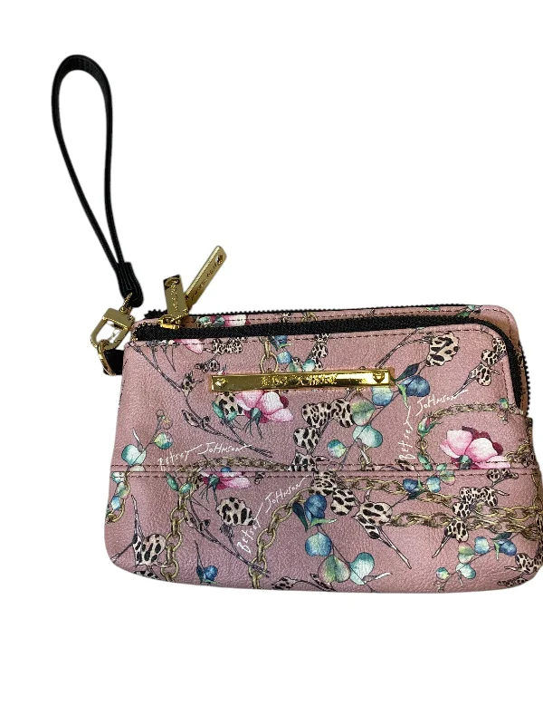 Pastel pink handbag with floral print-Wristlet By Betsey Johnson, Size: Medium