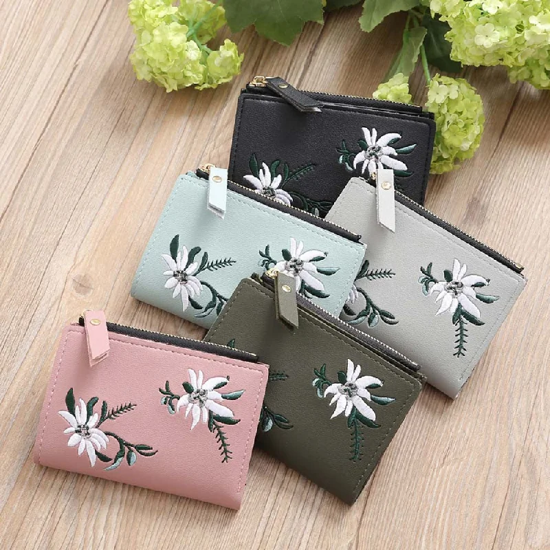 Black denim purse for spring-Women Embroidery Zipper Short Wallet Coin Purse Card Holders Handbag